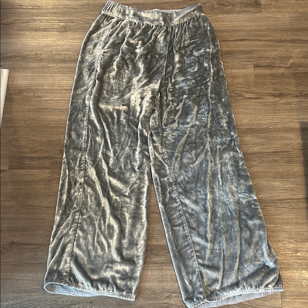 Anthropologie Maeve Anastacia Velvet Wide-Leg Pants